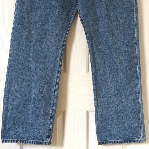 Levi's Y2K Vintage 501 Medium Wash Relaxed Straight Leg Button Fly Jeans 40 x 32 - Picture 3 of 15